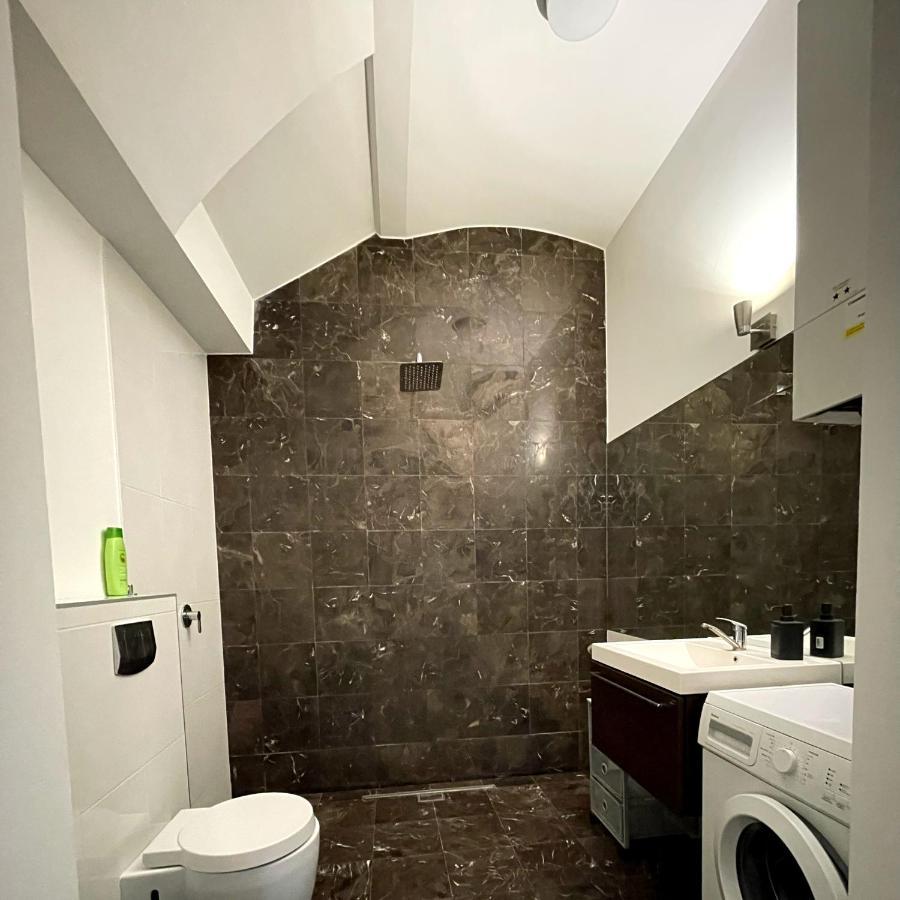 Bezagenta Rooms Centrum Warsawa Bagian luar foto