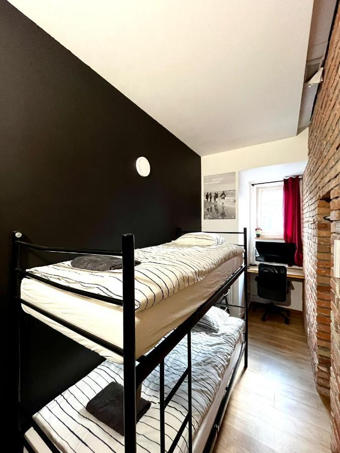 Bezagenta Rooms Centrum Warsawa Bagian luar foto